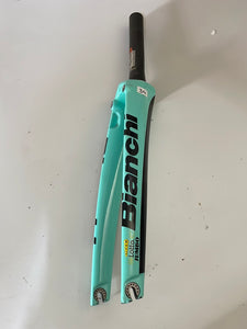 Team Lotto Jumbo Bianchi OLTRE XR4  Fork (BIAN-OL4-RD) Rim Brakes | Celeste Black