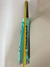 Team Lotto Jumbo Bianchi OLTRE XR4  Fork (BIAN-OL4-RD) Rim Brakes | Celeste Black