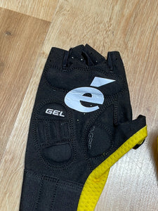 Guantes Team Jumbo Visma AGU Premium Race amarillos