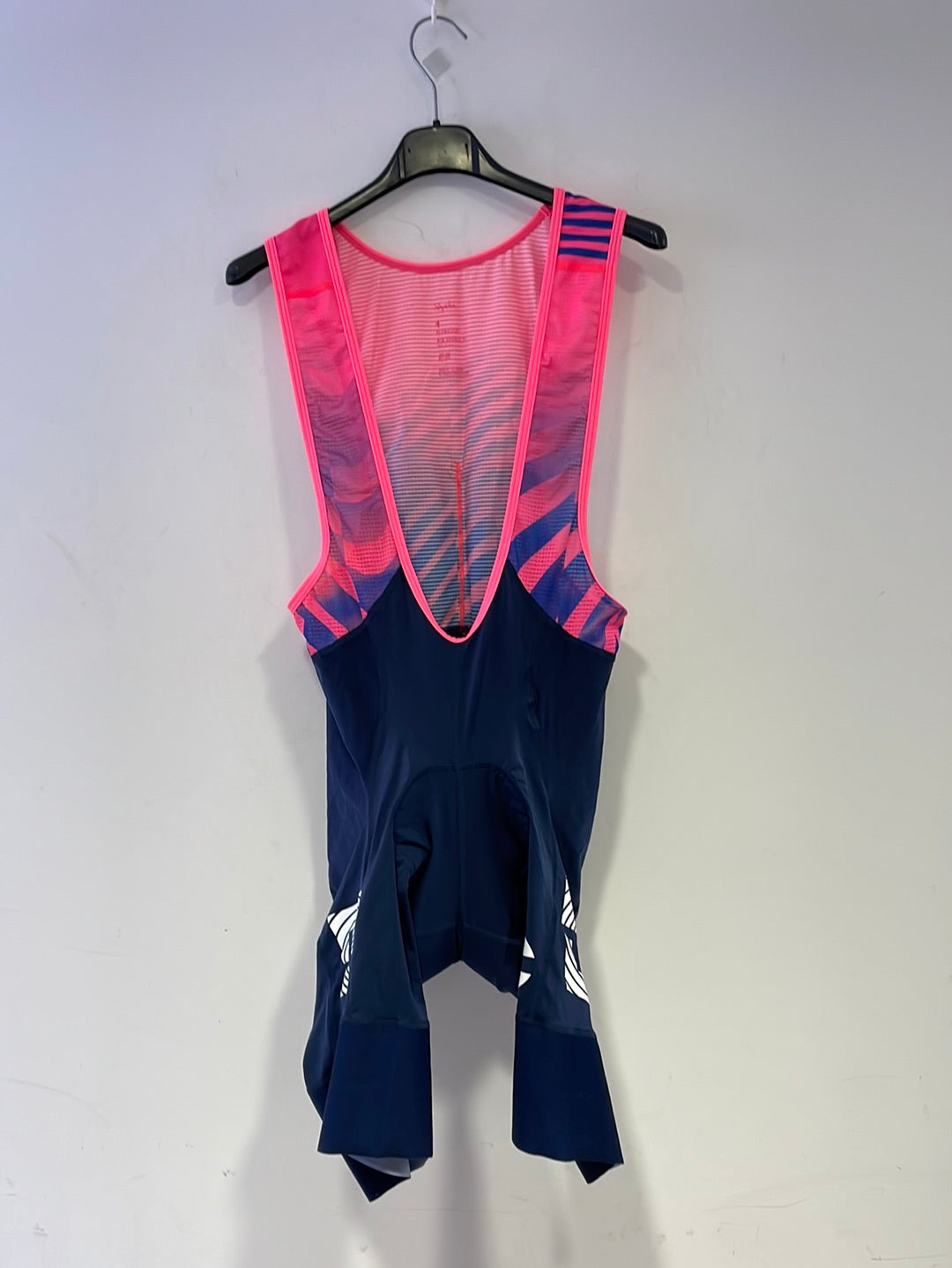 EF Education Team x Rapha – GEARONA.COM EF Education Team x Rapha – GEARONA.COM
